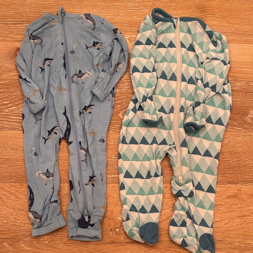 Kyte BABY Shark and Geometric Kids Footies - Blue and Teal